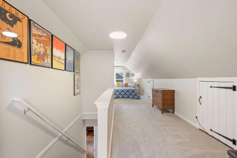 21 Russell Avenue S Minneapolis MN 55405