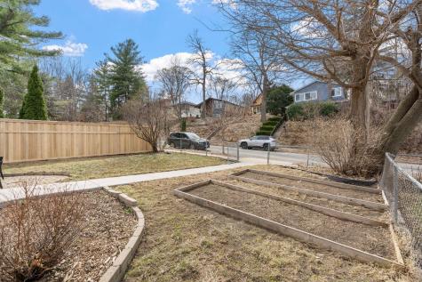 21 Russell Avenue S Minneapolis MN 55405