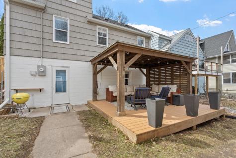 21 Russell Avenue S Minneapolis MN 55405