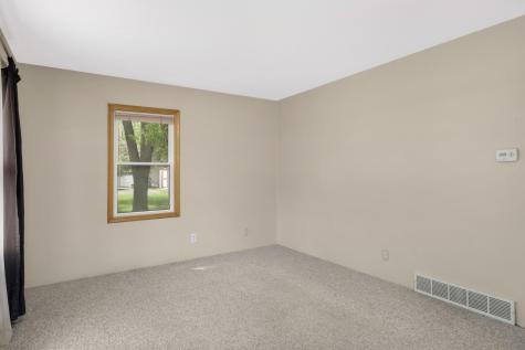 1935 55th Street E Inver Grove Heights MN 55077