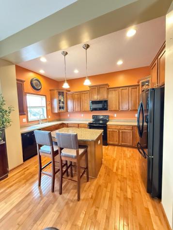 7005 Rose Drive Rockford MN 55373