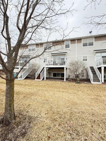 7005 Rose Drive Rockford MN 55373