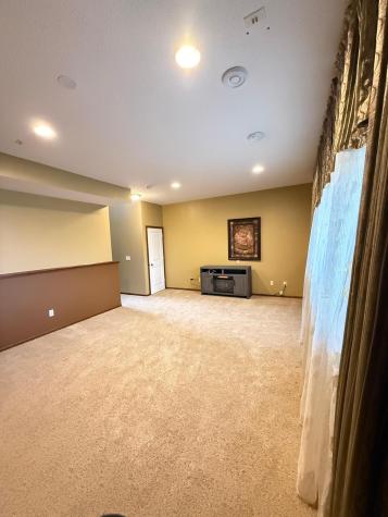 7005 Rose Drive Rockford MN 55373