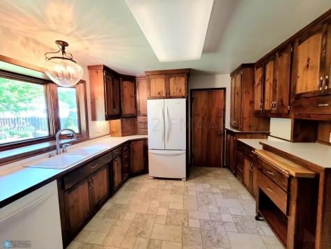 1328 10th Avenue S Moorhead MN 56560