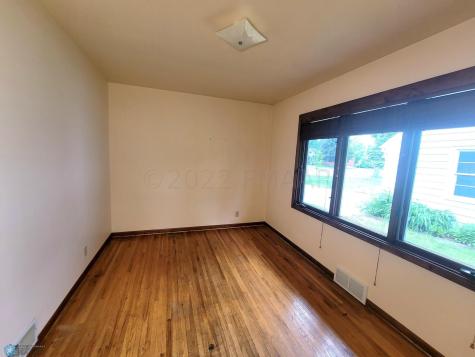 1328 10th Avenue S Moorhead MN 56560