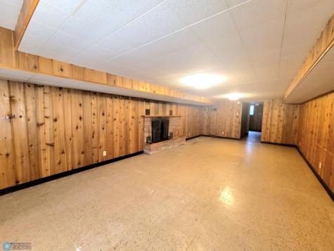 1328 10th Avenue S Moorhead MN 56560