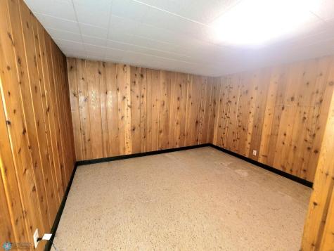 1328 10th Avenue S Moorhead MN 56560