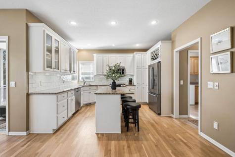 3555 Woodland Trail Eagan MN 55123