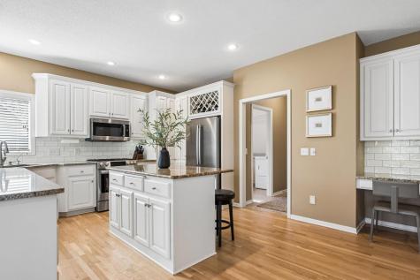 3555 Woodland Trail Eagan MN 55123