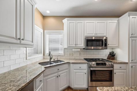 3555 Woodland Trail Eagan MN 55123