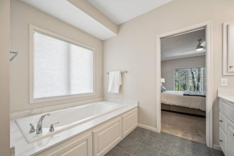 3555 Woodland Trail Eagan MN 55123
