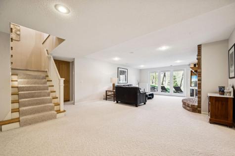 3555 Woodland Trail Eagan MN 55123