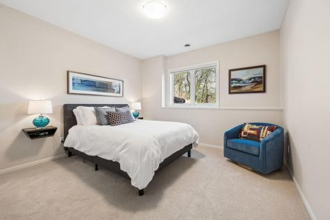 3555 Woodland Trail Eagan MN 55123