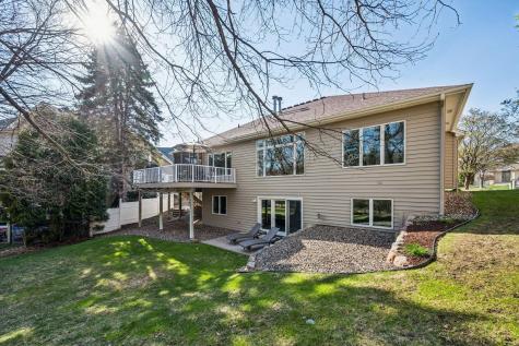 3555 Woodland Trail Eagan MN 55123