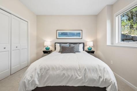 3555 Woodland Trail Eagan MN 55123