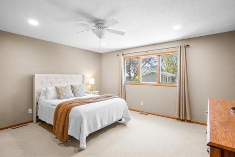 2505 Conifer Avenue Alexandria MN 56308