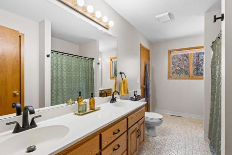 2505 Conifer Avenue Alexandria MN 56308