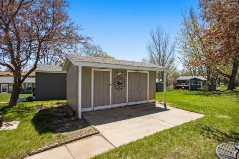 2505 Conifer Avenue Alexandria MN 56308