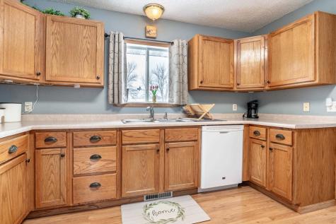 311 4th Avenue E Abercrombie ND 58001