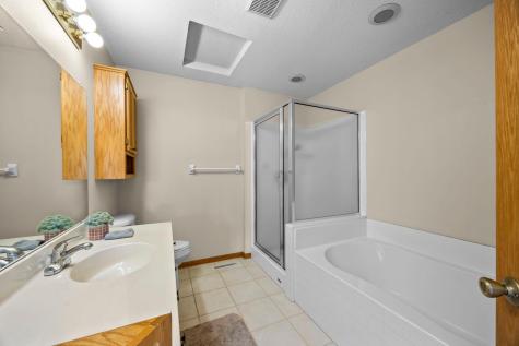 335 Creekside Drive Buffalo MN 55313