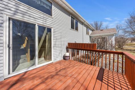 335 Creekside Drive Buffalo MN 55313