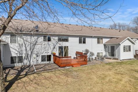 335 Creekside Drive Buffalo MN 55313
