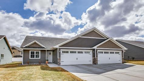 4881 Field Crest Lane Eau Claire WI 54701