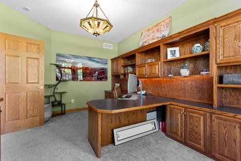 1653 Bear Meadow Lane SE Rochester MN 55904