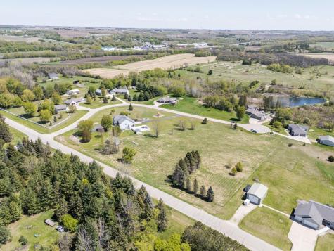 1653 Bear Meadow Lane SE Rochester MN 55904