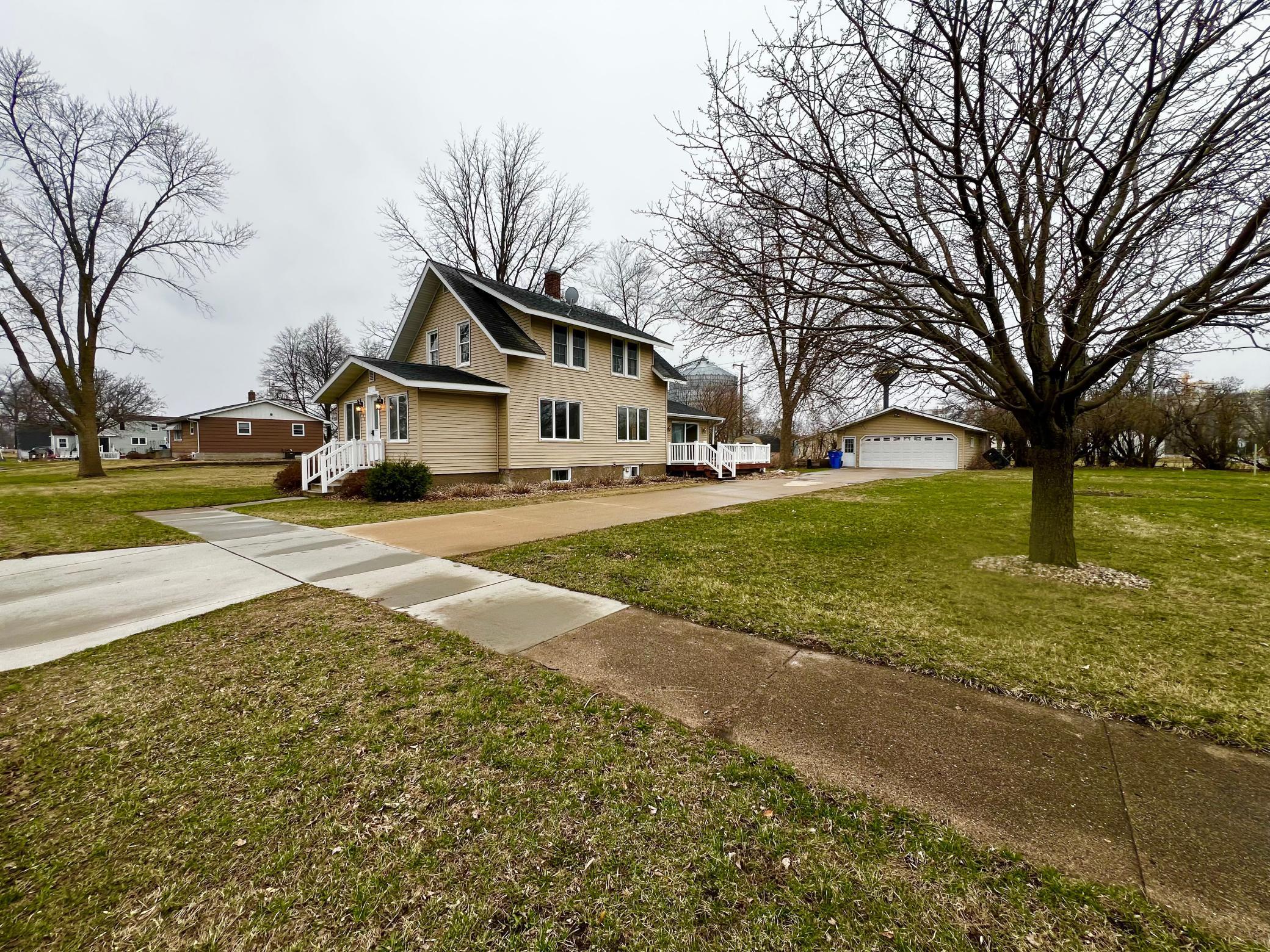 442 4th Street Dawson MN 56232