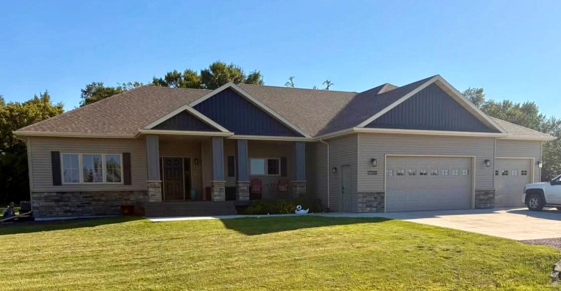 7596 Country Creek Road Wahpeton ND 58075