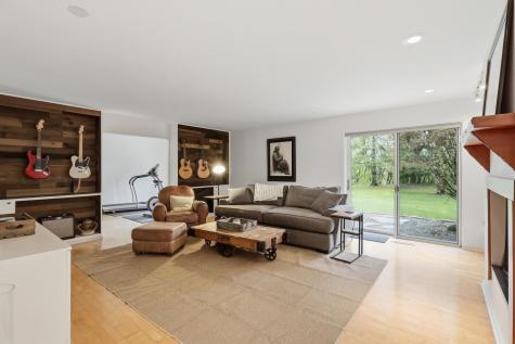 2300 Longview Circle Orono MN 55356