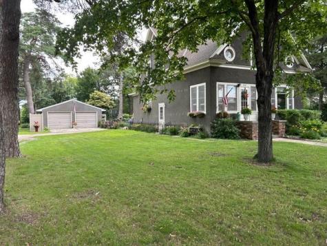 404 Evergreen Park Boulevard Litchfield MN 55355