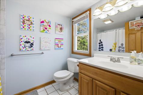 318 13th Avenue N South Saint Paul MN 55075