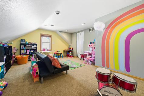 318 13th Avenue N South Saint Paul MN 55075