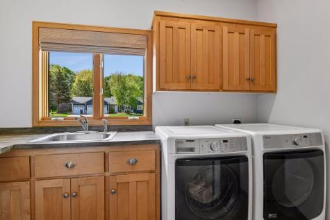 4153 Hallgren Lane Chanhassen MN 55331