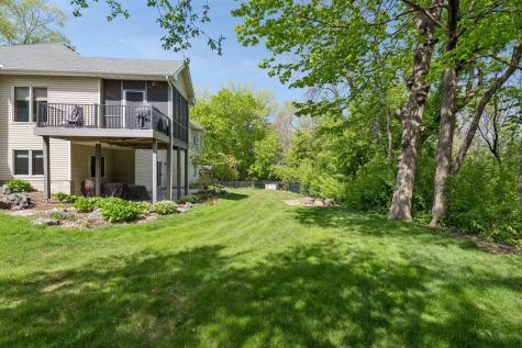 4153 Hallgren Lane Chanhassen MN 55331