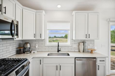 1257 Deerpath Drive NE Hanover MN 55341