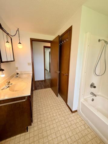 207 N Main Street Saint Leo MN 56264