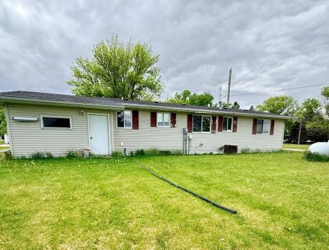 207 N Main Street Saint Leo MN 56264