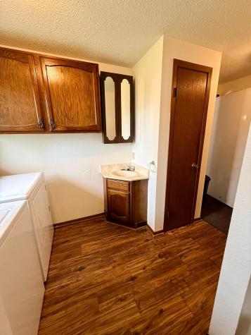 207 N Main Street Saint Leo MN 56264