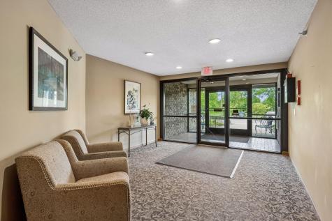 3801 W 98th Street Bloomington MN 55431