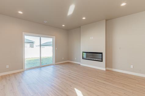 5846 James Drive W West Fargo ND 58078