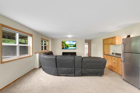 19885 Hunters Ridge Rogers MN 55374