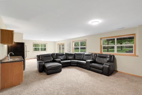 19885 Hunters Ridge Rogers MN 55374