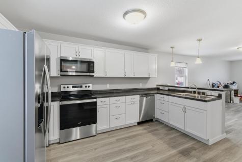 605 Le Hillier Street Mankato MN 56001