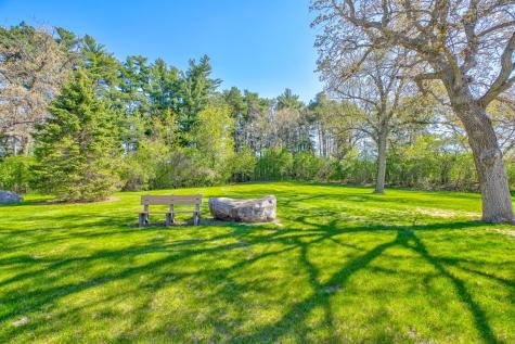 9 Knoll Road North Oaks MN 55127