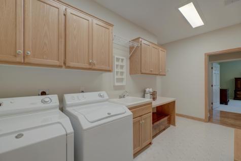 9 Knoll Road North Oaks MN 55127