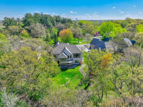 9 Knoll Road North Oaks MN 55127