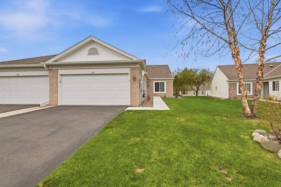 674 Lake View Drive Woodbury MN 55129